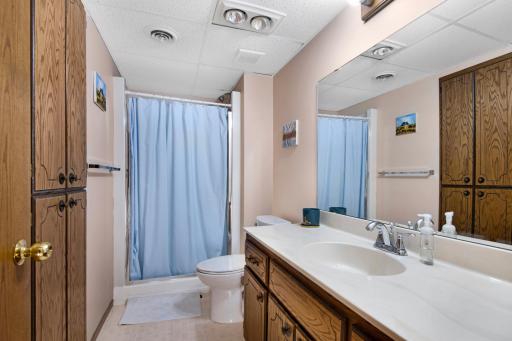 1917 Linda Lane, Saint Cloud, MN 56301