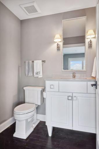 875 Lake Street N, 409, Wayzata, MN 55391