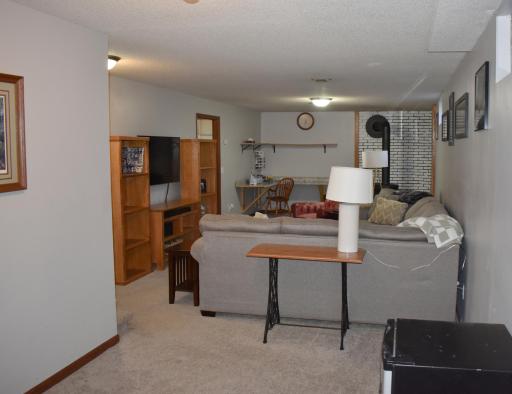 976 22nd Street SE, Rochester, MN 55904