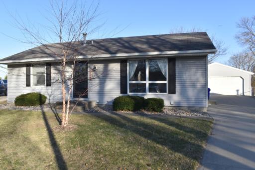 976 22nd Street SE, Rochester, MN 55904