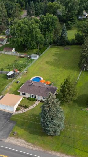 1883 County Road C E, Saint Paul, MN 55109