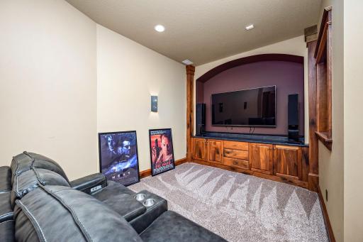 9995 Dell Road, Eden Prairie, MN 55347