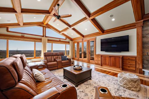 9995 Dell Road, Eden Prairie, MN 55347