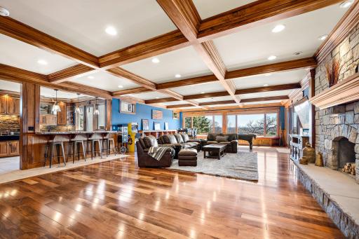 9995 Dell Road, Eden Prairie, MN 55347