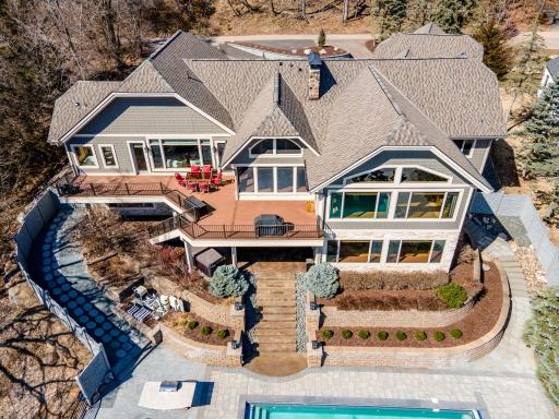 9995 Dell Road, Eden Prairie, MN 55347