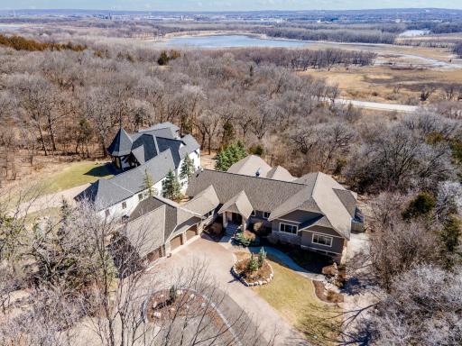 9995 Dell Road, Eden Prairie, MN 55347