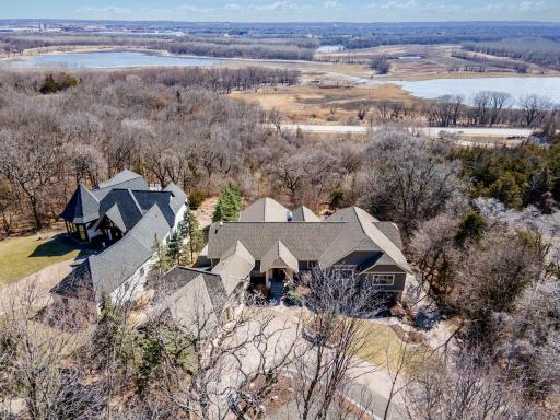 9995 Dell Road, Eden Prairie, MN 55347
