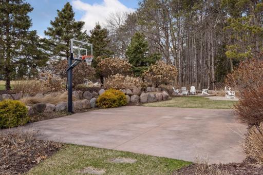 272 Saint Annes Parkway, Hudson, WI 54016