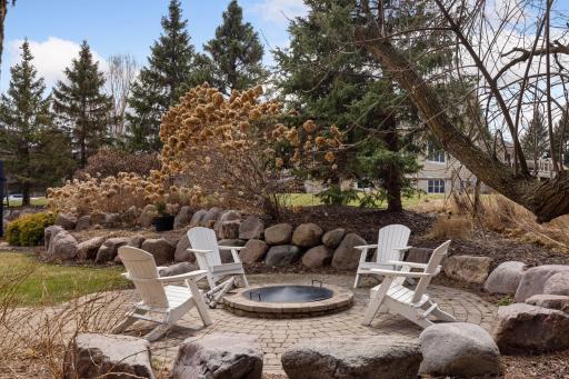 272 Saint Annes Parkway, Hudson, WI 54016