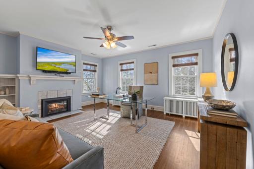 1919 Mount Curve Avenue, Minneapolis, MN 55403