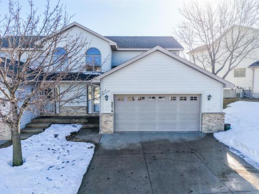 Photo for 2516 Superior Ln NW, Rochester, MN 55901 - listing #6700254 2516 Superior Ln NW, Rochester, MN 55901