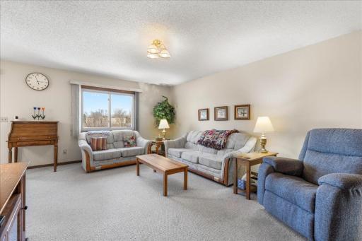 3748 Gershwin Avenue N, Saint Paul, MN 55128