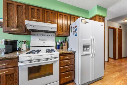 3748 Gershwin Avenue N, Saint Paul, MN 55128