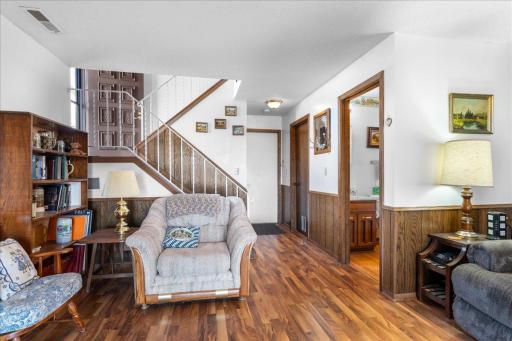 3748 Gershwin Avenue N, Saint Paul, MN 55128