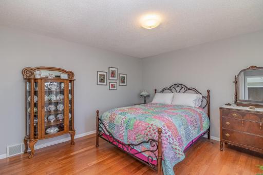 2546 Chickadee Court, Red Wing, MN 55066