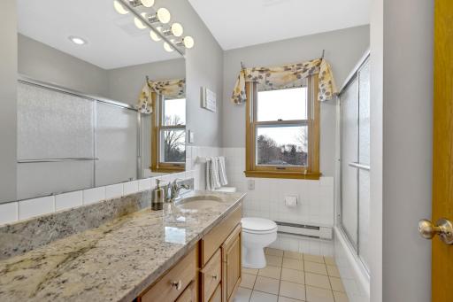 3304 Townview Avenue NE, Minneapolis, MN 55418