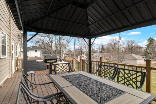 3304 Townview Avenue NE, Minneapolis, MN 55418