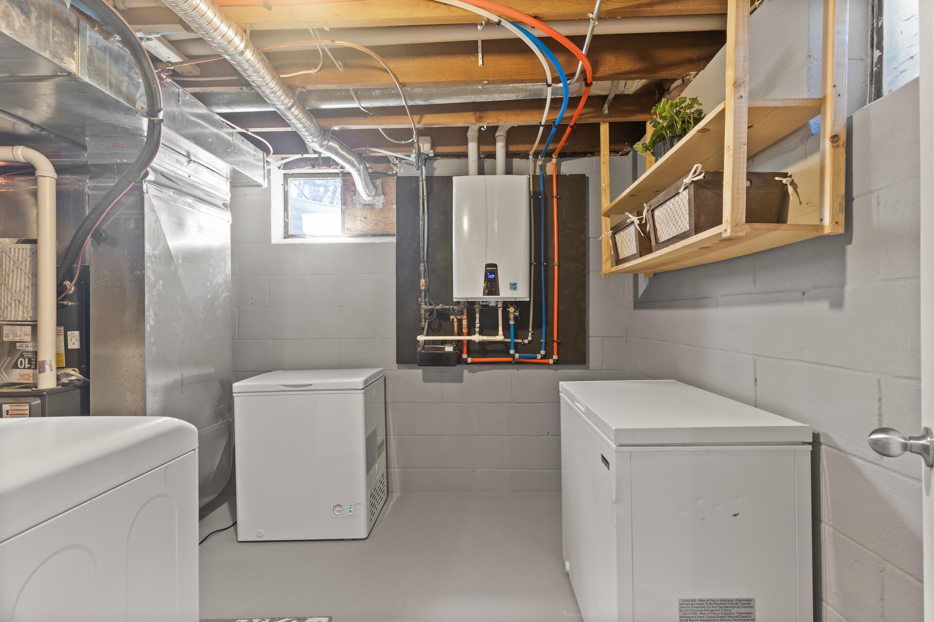 39_4700_Twin_Haven39_mls.jpg