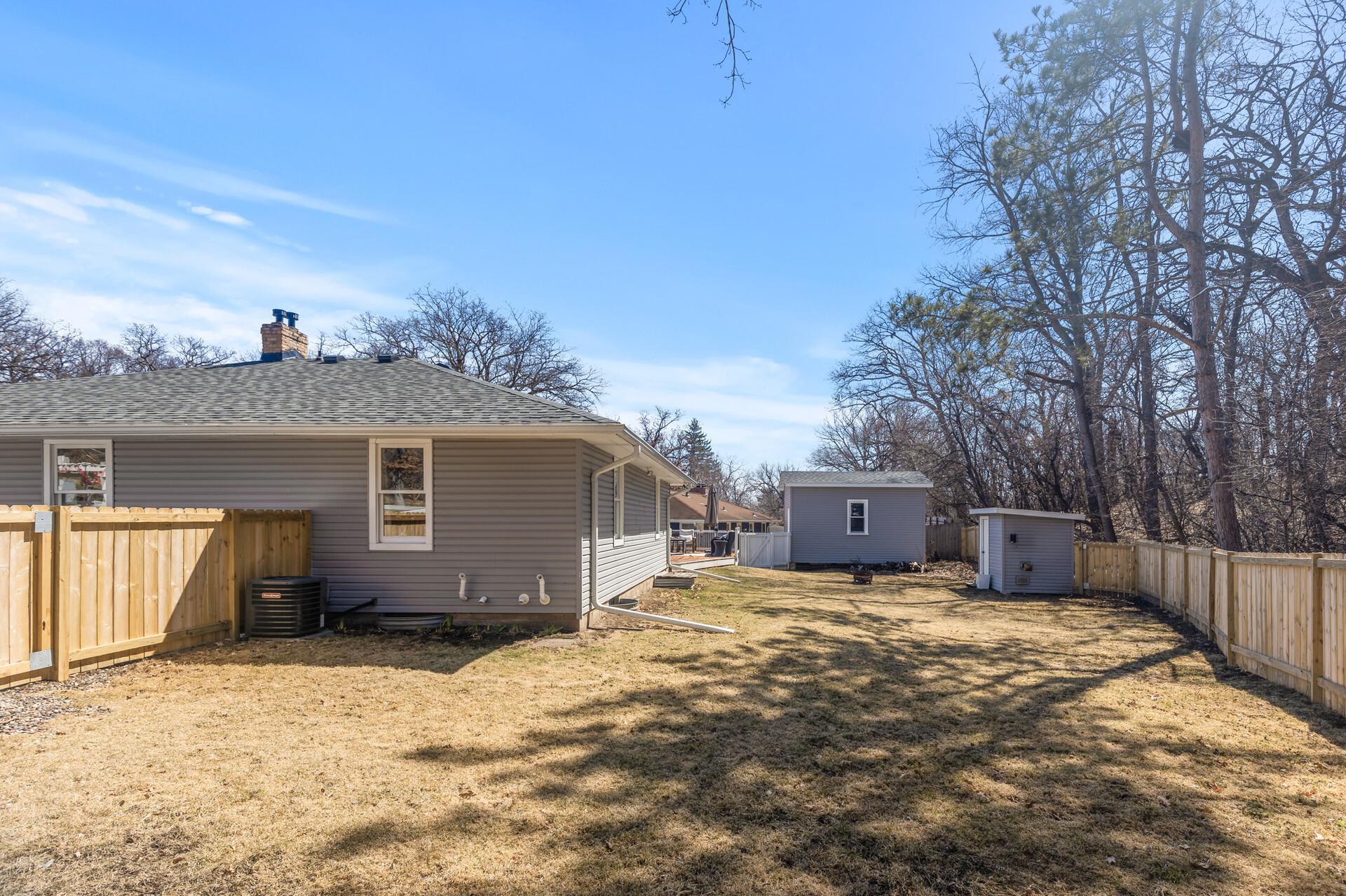42_4700_Twin_Haven42_mls.jpg