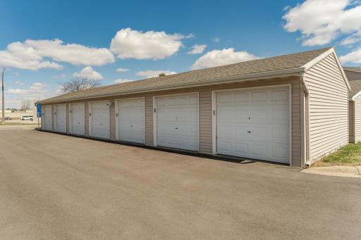 3808 9th Street NW, D, Rochester, MN 55901