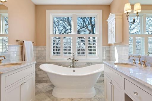 683 Osceola Avenue, Saint Paul, MN 55105