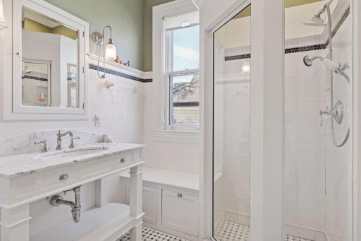 683 Osceola Avenue, Saint Paul, MN 55105