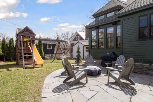 683 Osceola Avenue, Saint Paul, MN 55105