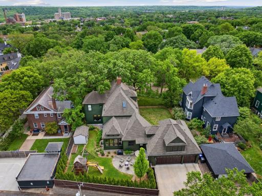 683 Osceola Avenue, Saint Paul, MN 55105