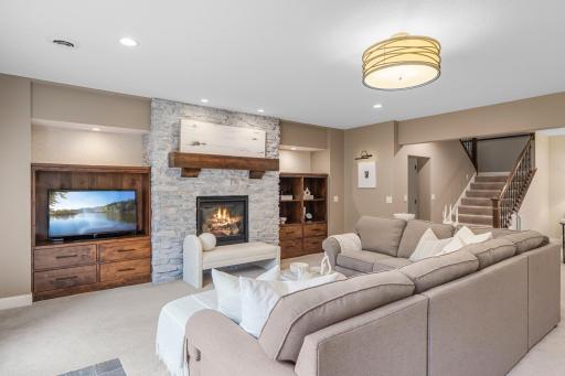 10902 57th Street N, Lake Elmo, MN 55042