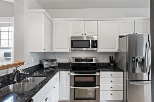 8508 Kirkwood Lane N, Maple Grove, MN 55369