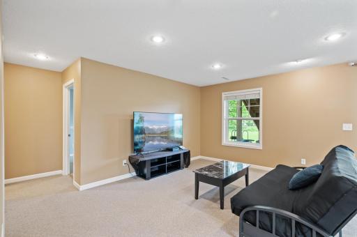 8508 Kirkwood Lane N, Maple Grove, MN 55369