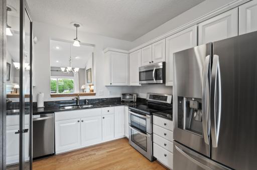 8508 Kirkwood Lane N, Maple Grove, MN 55369
