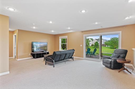 8508 Kirkwood Lane N, Maple Grove, MN 55369