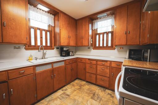 613 Pierce Street, Eveleth, MN 55734