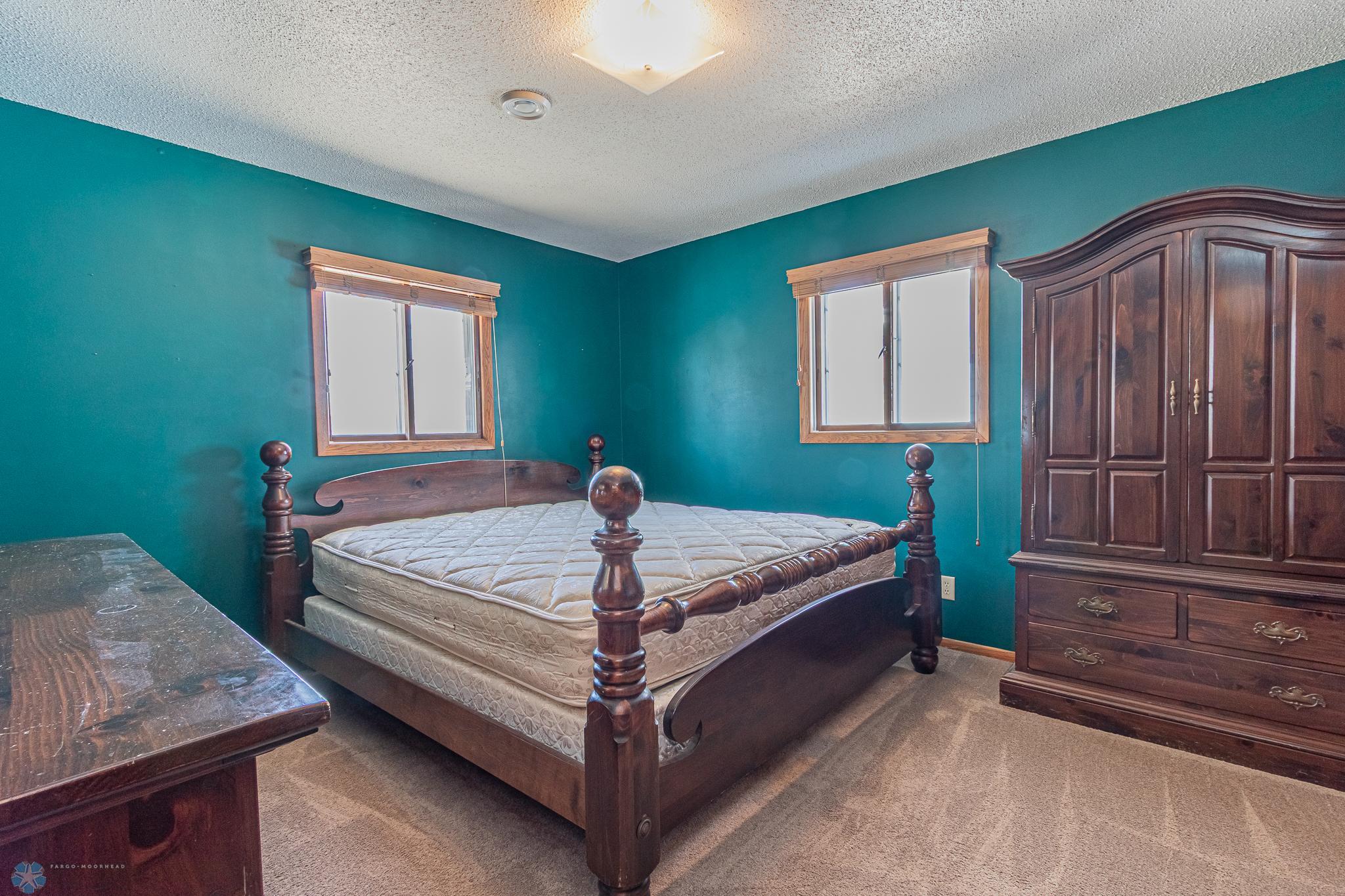 1907 18th St South Moorhead -11.jpg