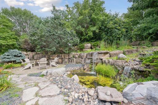 8425 Kelzer Pond Drive, Victoria, MN 55386