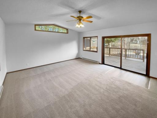 101 Wentworth Place, Burnsville, MN 55337