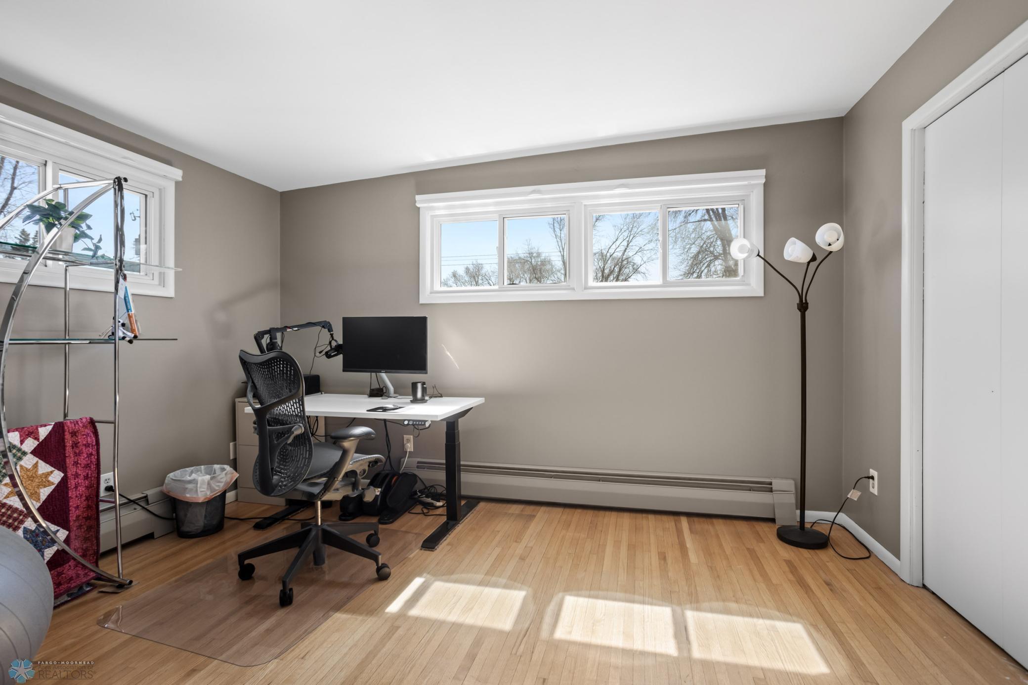 Upper level bedroom #2