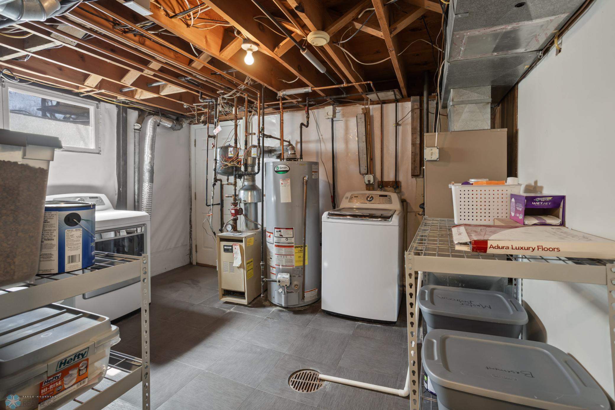 Laundry/utility room