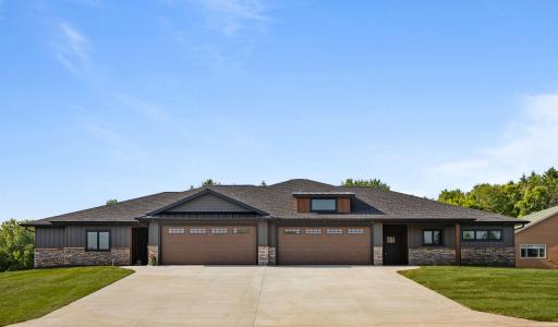 7284 205th Street W, Faribault, MN 55021