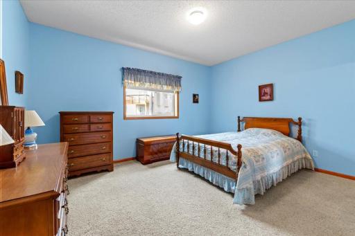 111 Garner Circle, Montrose, MN 55363