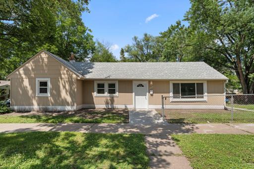 1899 Cottage Avenue E, Saint Paul, MN 55119