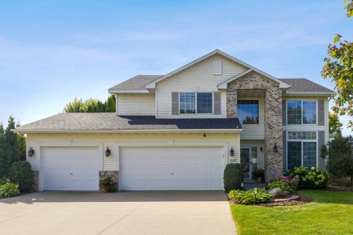 10197 Bald Eagle Trail, Woodbury, MN 55129