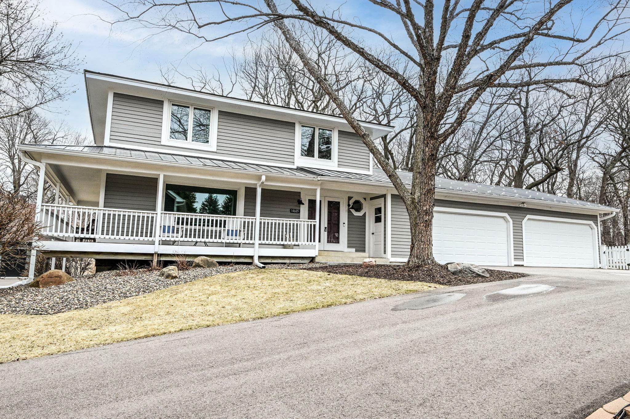 1-web-or-mls-14605 43rd Ave N 001Full.jpg