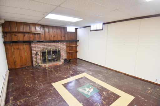 Photo for 902 Arnold Avenue N, Thief River Falls, MN 56701 - Listing #6700916 902 Arnold Avenue N, Thief River Falls, MN 56701