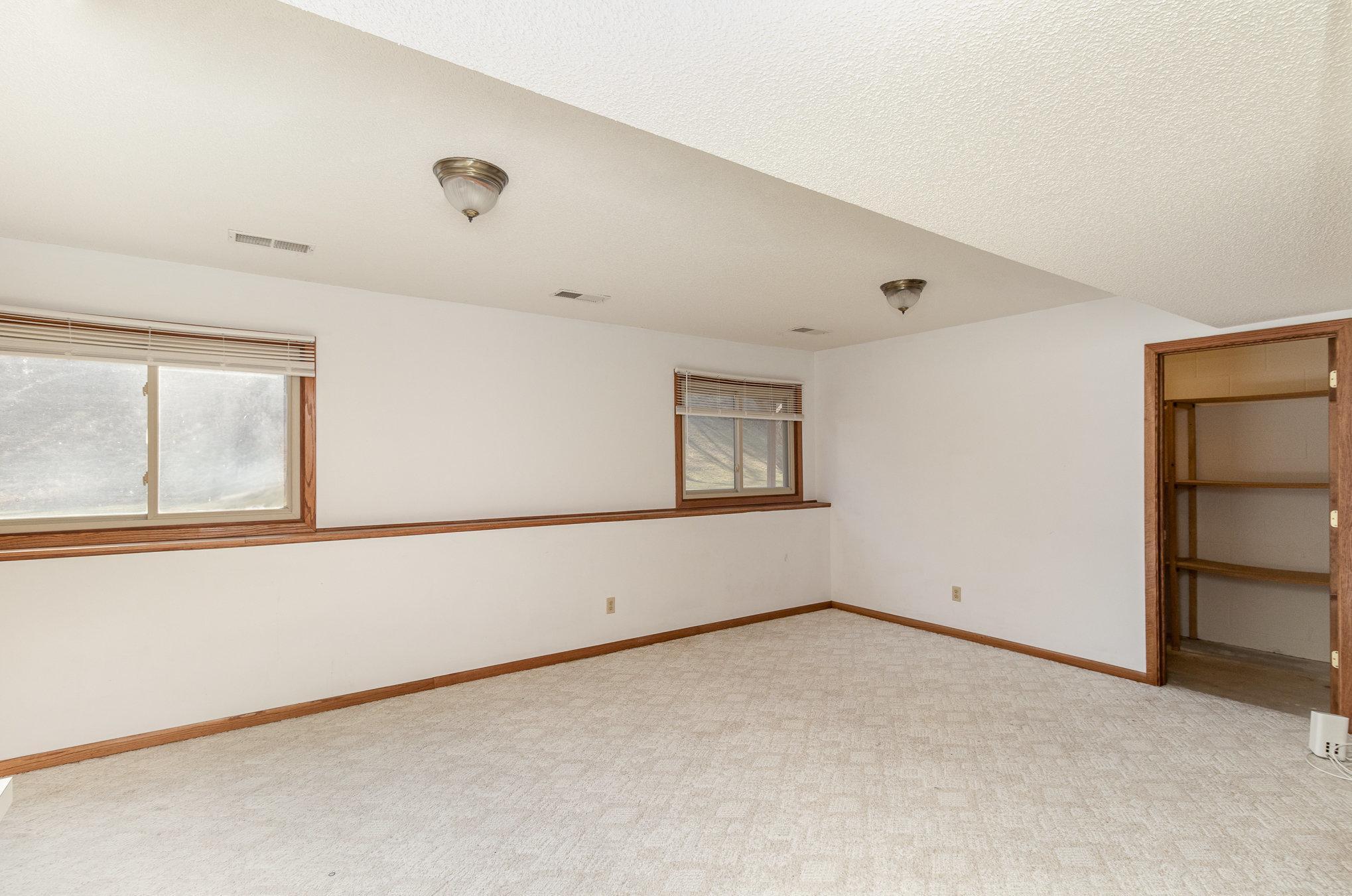 LL family room 2