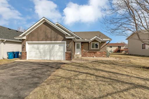 607 Hackberry Drive, Saint Joseph, MN 56374