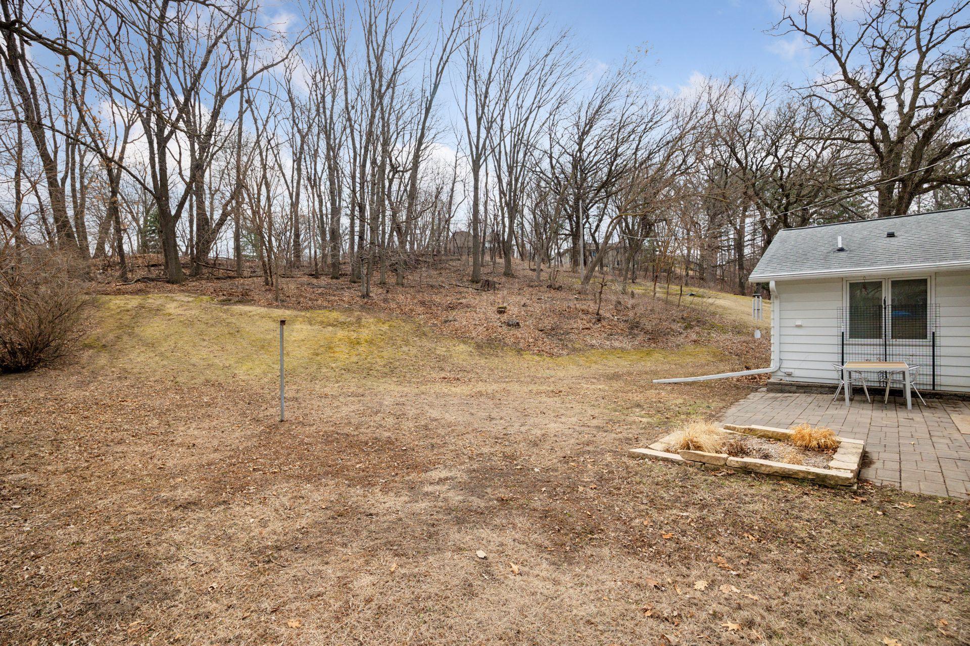 Treelined back yard - .63 acre lot!