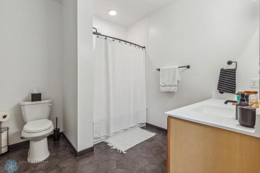 117 Broadway N, 303, Fargo, ND 58102