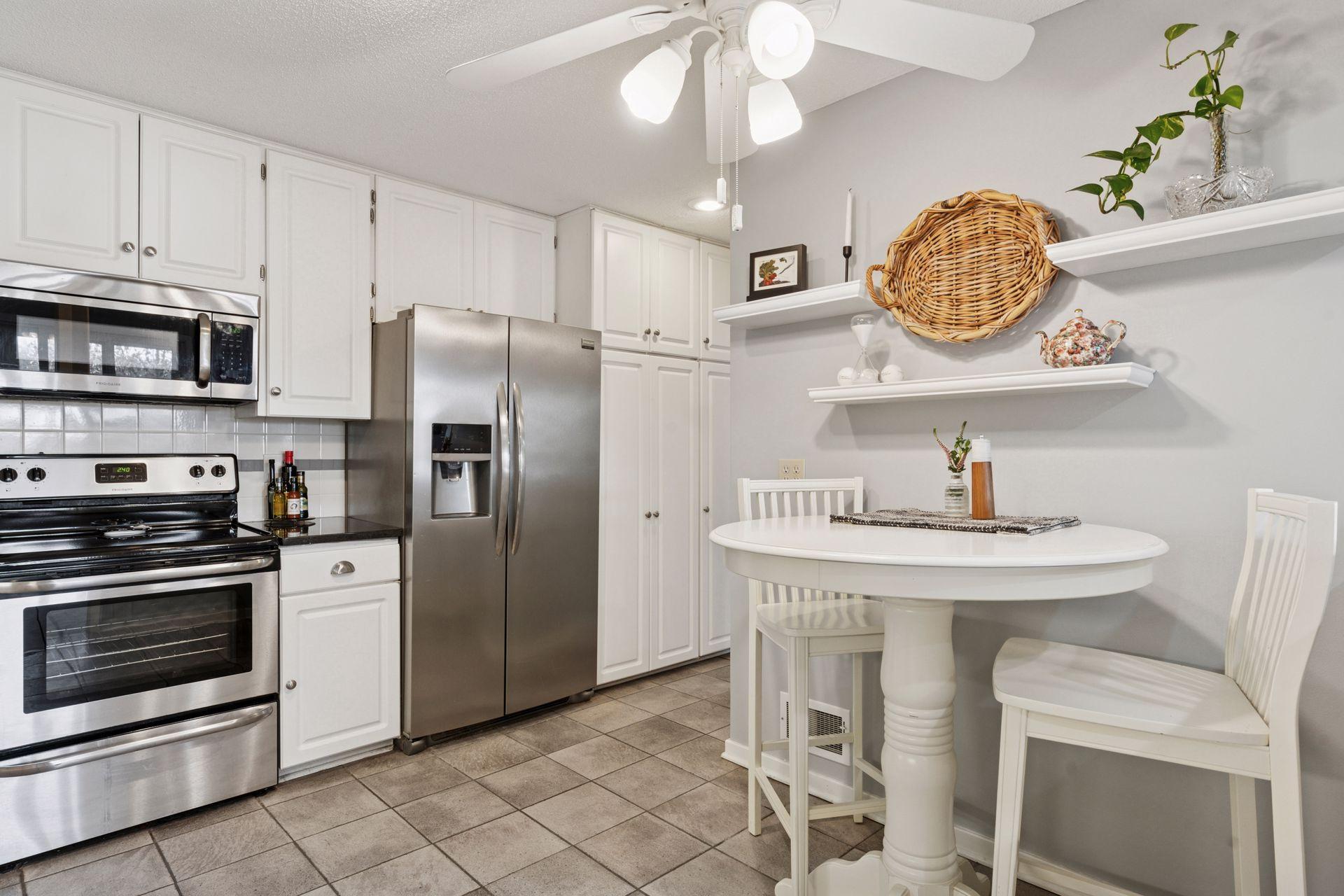 A spot for in kitchen dining and space for multiple chefs!